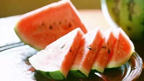 网红小鱼棠最新吃瓜视频,揭秘娱乐圈幕后真相