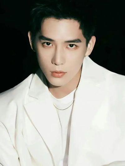 王安宇圈内人爆料,揭秘明星背后的真实故事