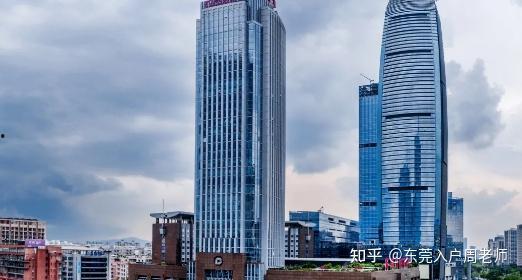 崇阳最新爆料消息今天封城了,紧急封城，最新动态揭秘