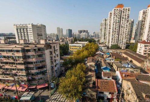 崇阳最新爆料消息今天封城了,紧急封城，最新动态揭秘