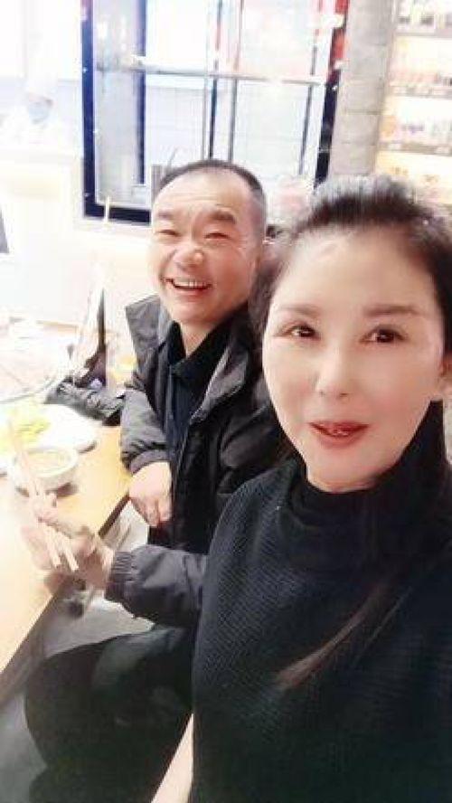 吃瓜中心纯属娱乐,揭秘娱乐圈幕后娱乐真相