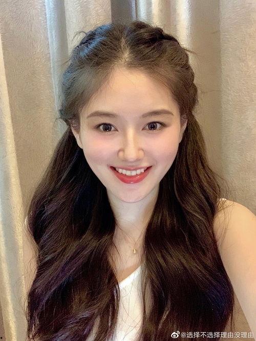 网红视频吃瓜在线观看,在线观看，揭秘娱乐圈幕后故事