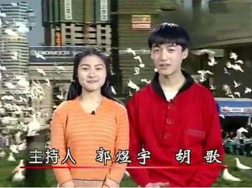 天涯爆料男主持人视频,揭秘男主持人视频背后的惊人真相