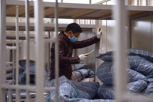 三顾茅厕爆料视频大全最新,揭秘幕后真相与惊人内幕