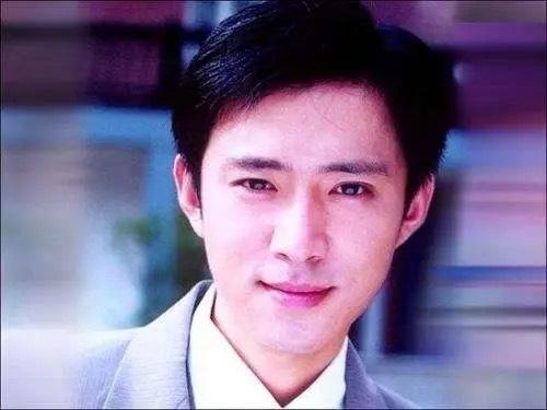 娱乐圈的男生爆料有哪些,揭秘明星背后的故事