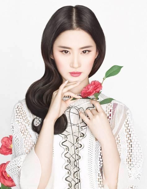 圈内人爆料刘亦菲知乎,圈内人揭秘女神背后的故事